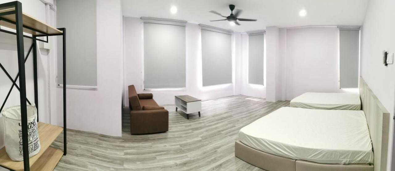Mersingfirstfloor丰盛港二楼民宿 Экстерьер фото