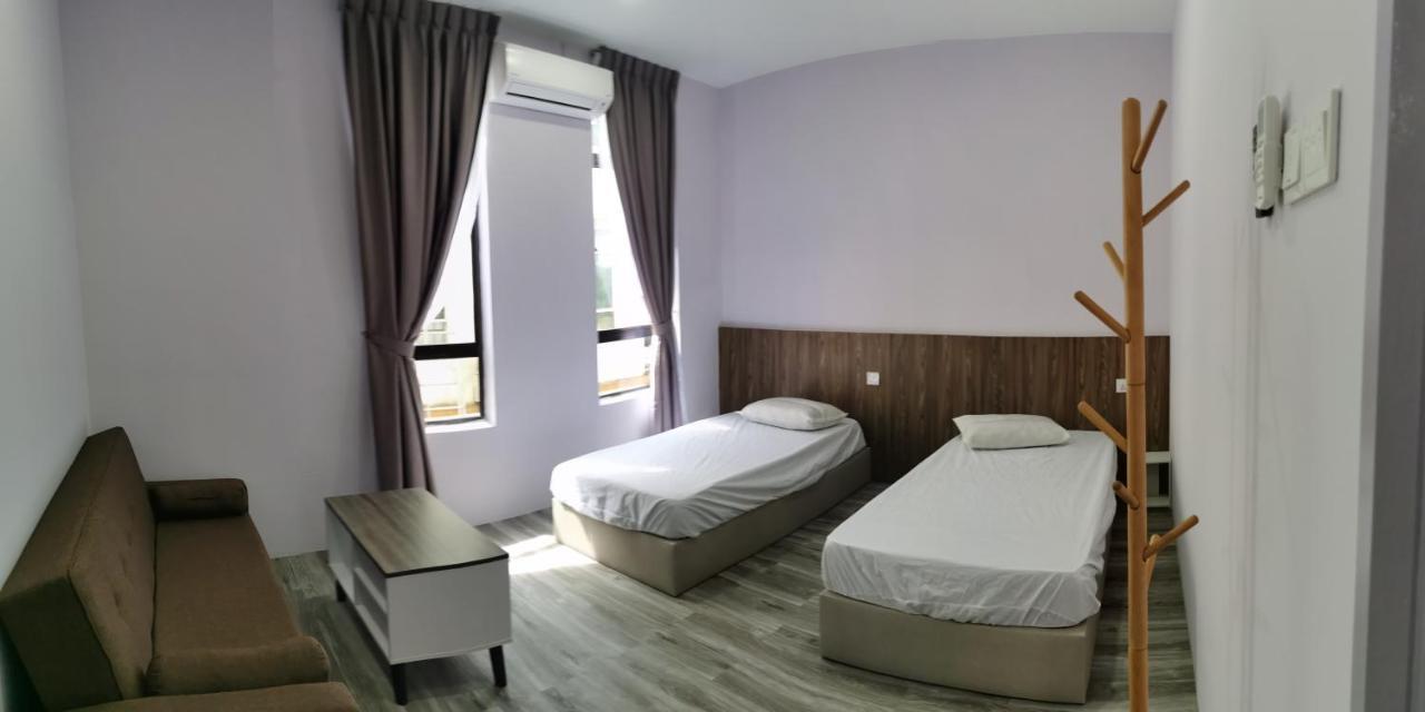 Mersingfirstfloor丰盛港二楼民宿 Экстерьер фото