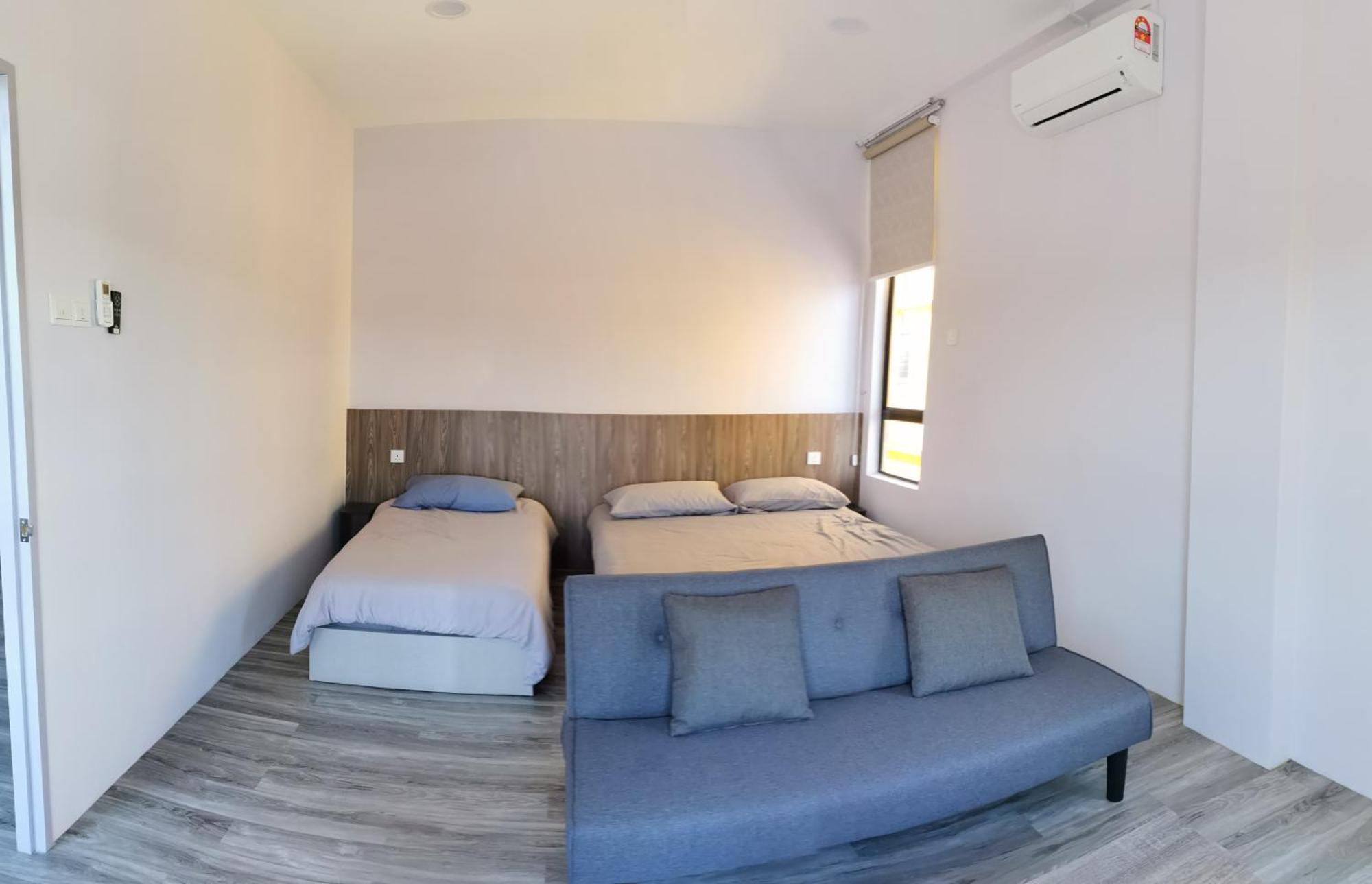 Mersingfirstfloor丰盛港二楼民宿 Экстерьер фото